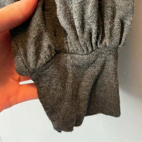 CAbi Elegant long sleeve v neck Tee Size extra Small Color Charcoal Gray - Picture 5 of 6